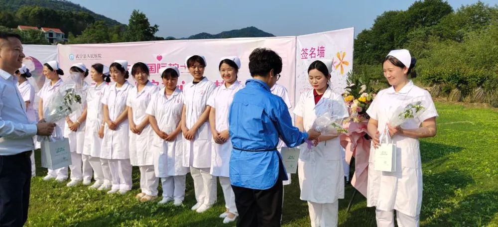 https://mmbiz.qpic.cn/mmbiz_jpg/OMoZ71ahOUBUaNtq05tveoTG1gicFBUSeVsLwbck6pmPSEYtyGT5Osibm027ze1VNmZ1REicKcxRuLd3d5YLzBhFg/640?wx_fmt=jpeg&wxfrom=5&wx_lazy=1&wx_co=1